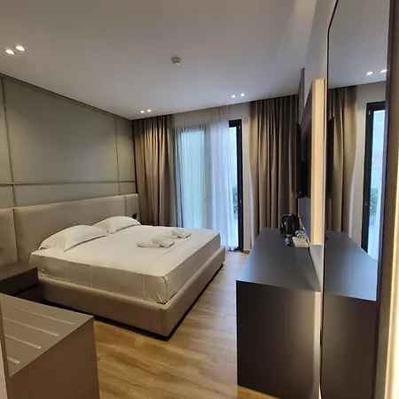 Boutique Onix 4*