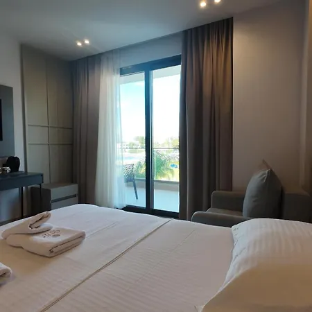 Boutique Onix 4* Ksamil