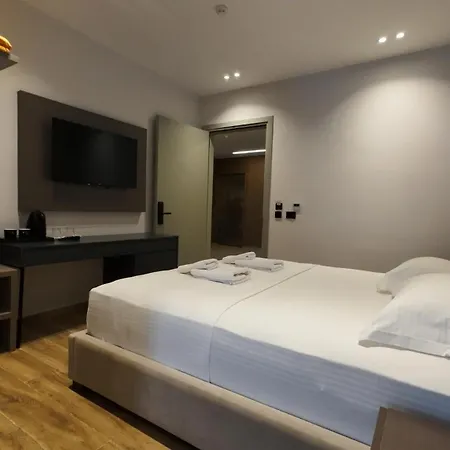 Boutique Onix 4* Ksamil