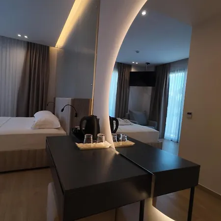 Отель Boutique Onix 4*