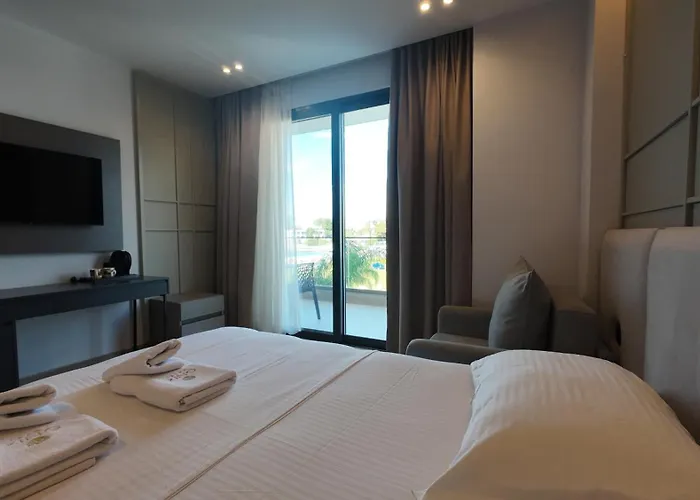 Boutique Onix 4* Ksamil