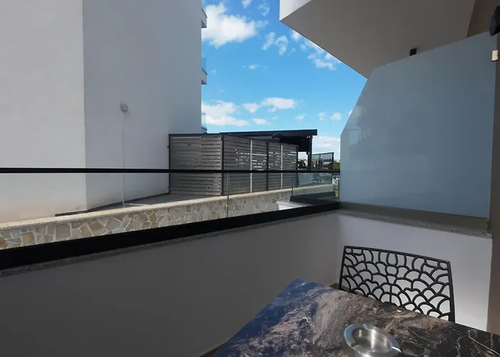 Boutique Onix Ksamil